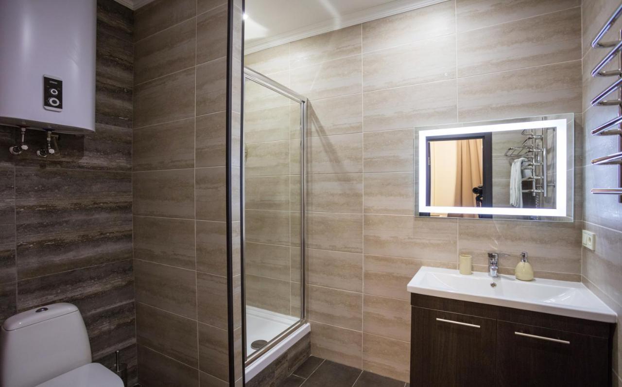 911 Apartments Khreshchatyk Kiev Dış mekan fotoğraf