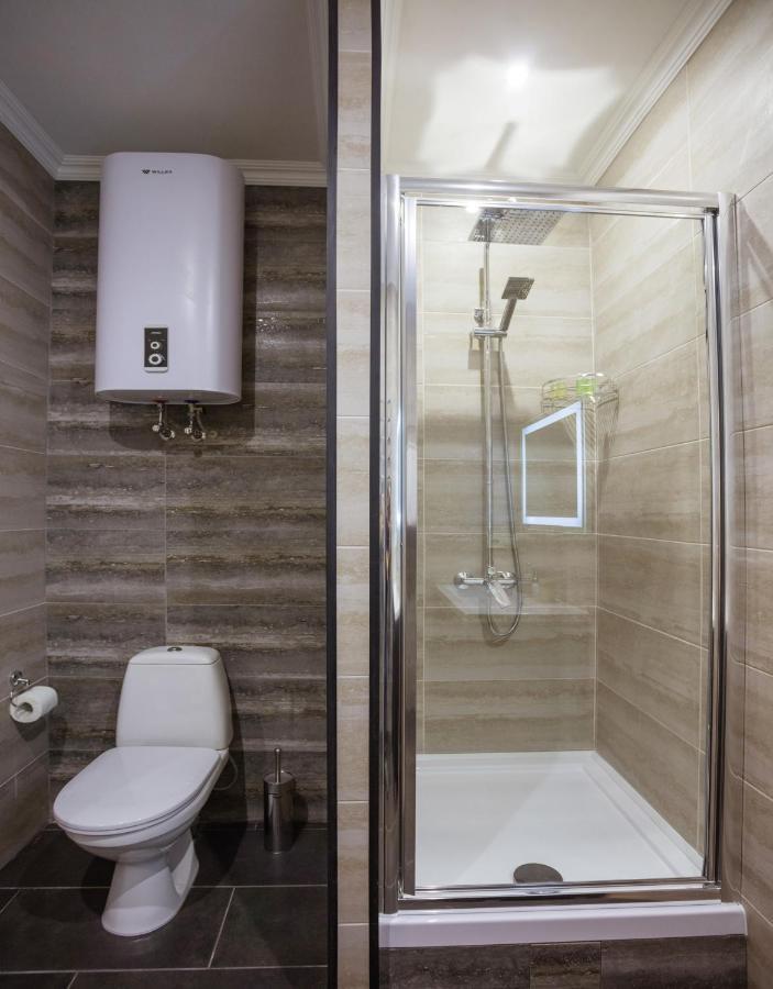 911 Apartments Khreshchatyk Kiev Dış mekan fotoğraf