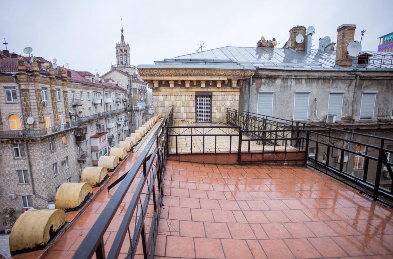 911 Apartments Khreshchatyk Kiev Dış mekan fotoğraf